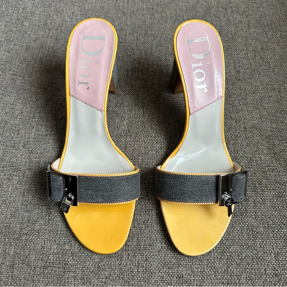 Vintage Dior denim lock & key sandal heels - Picture 3 of 9